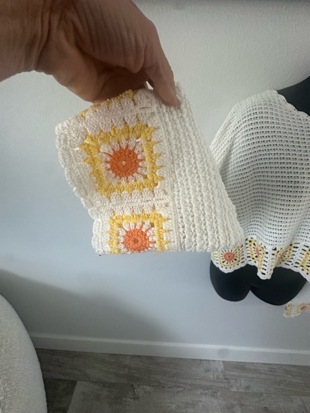 Sincerely Jules White Crochet Top - Picture 3 of 9